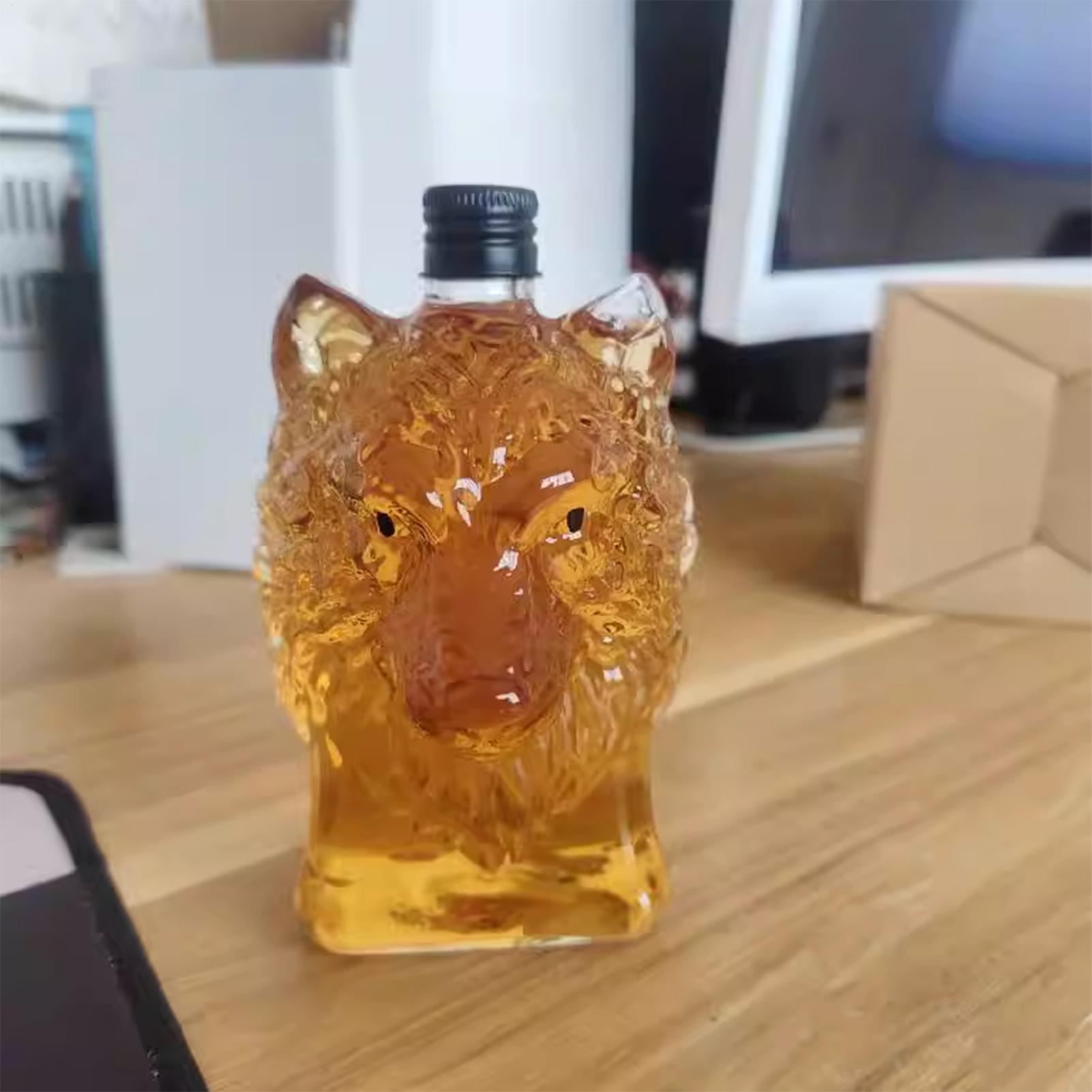 Vintage Collectible Bottles - Бутылка для виски в форме волка,