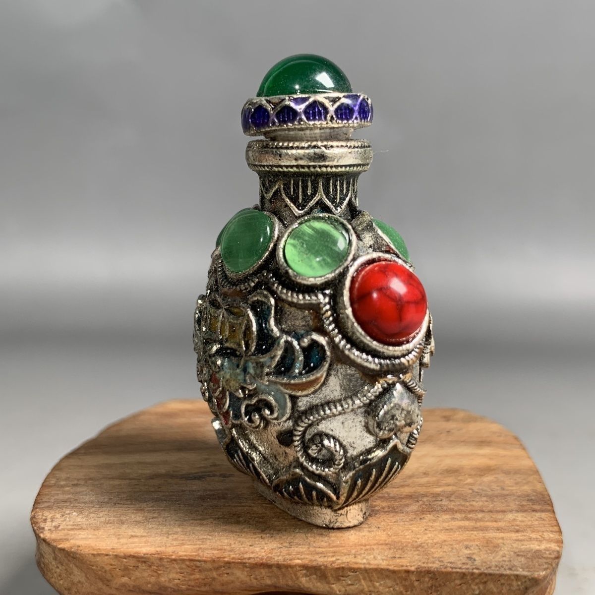 Винтажная бронзовая табакерка  – обзор и цена Vintage Collectible Bottles