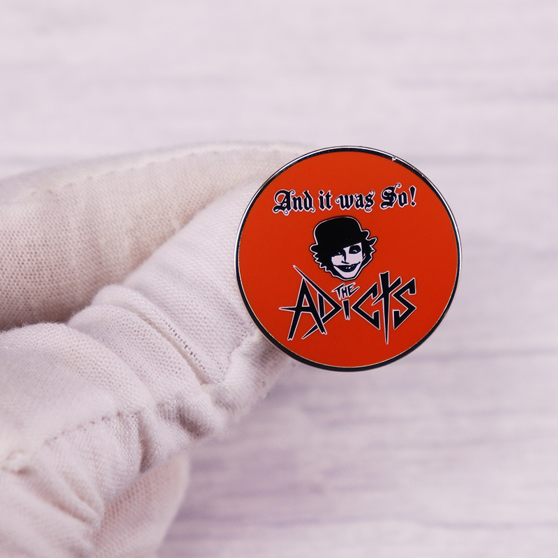 Эмалированная булавка The-Adic – обзор и цена Collectible Vintage Brooches
